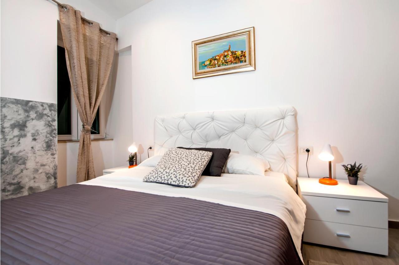 Garzoto Rooms And Studios Ровин Екстериор снимка